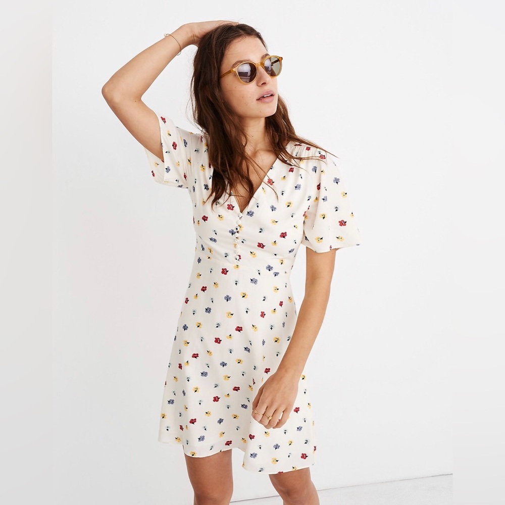 Madewell Orchard Flutter-Sleeve Dress in Confetti Floral